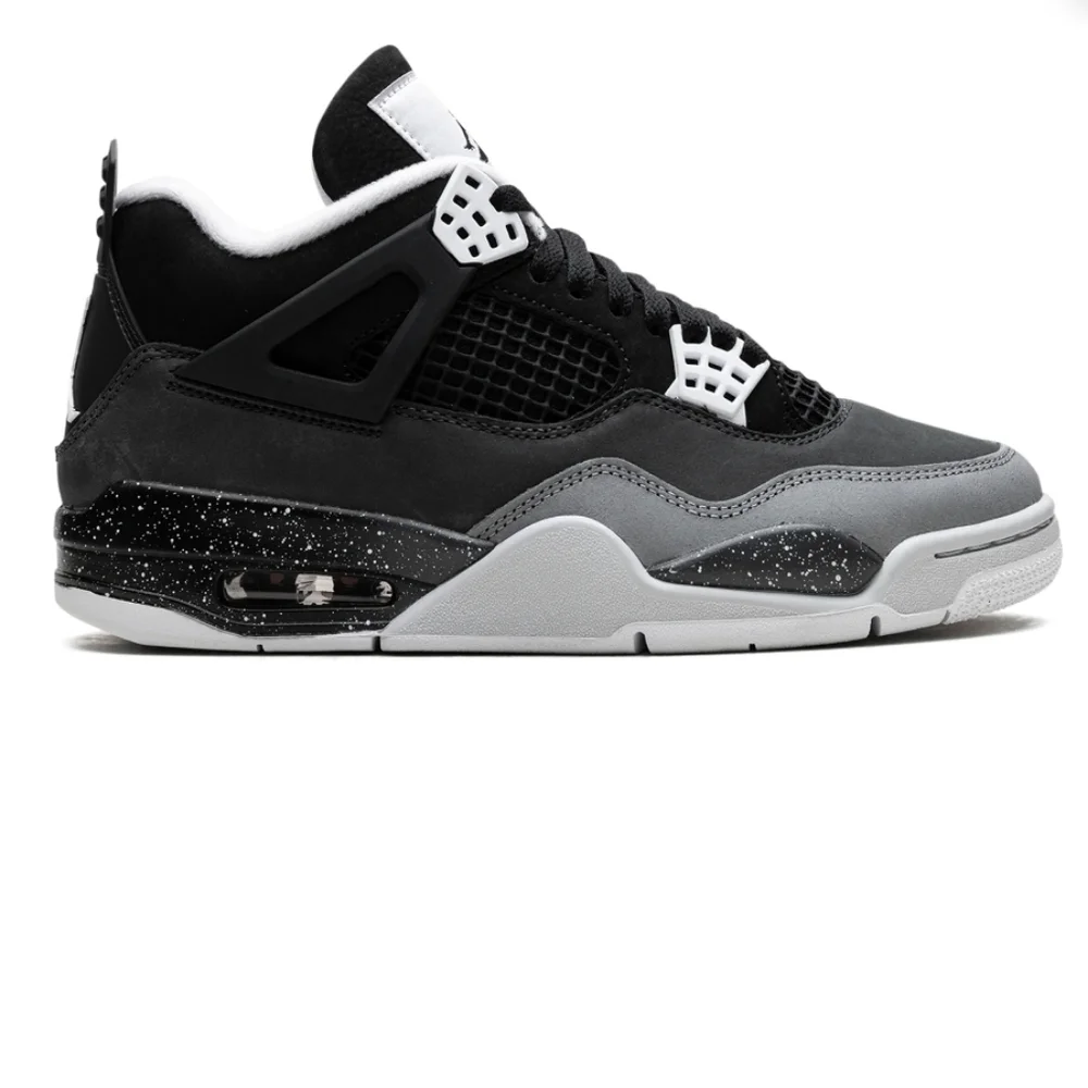 NWOT Men's Air Jordan 4 "Fear" Sneakers - Picture 4 of 9